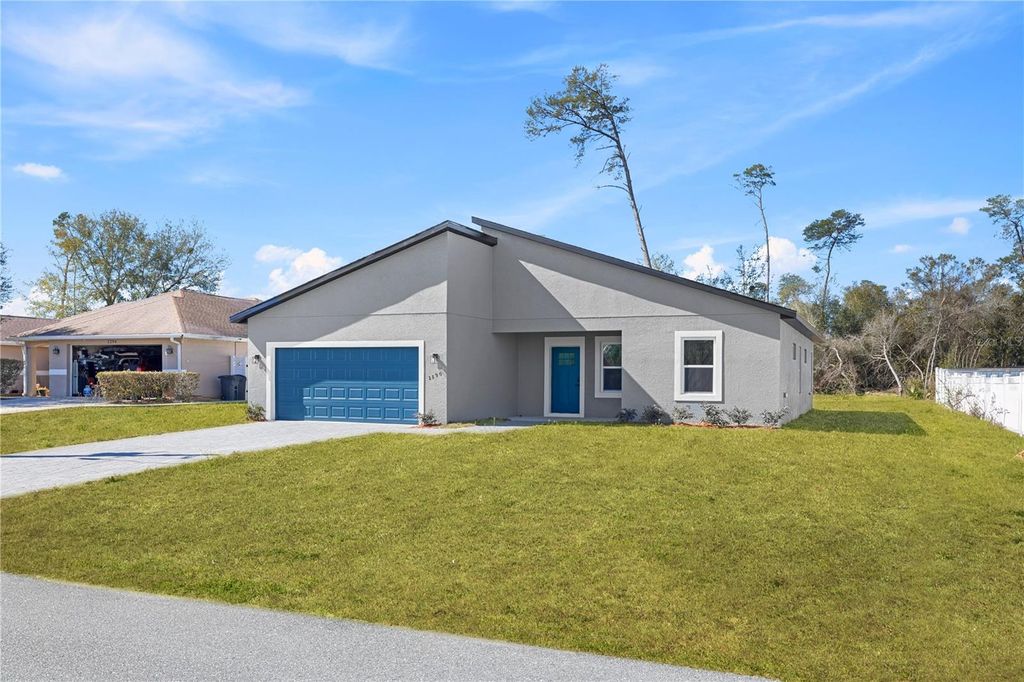 Photo of 2290 SW 156th Loop, Ocala, FL 34473 (MLS # O6388561)
