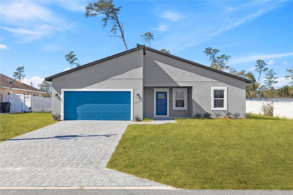 Photo of 2290 SW 156th Loop, Ocala, FL 34473 (MLS # O6388561)