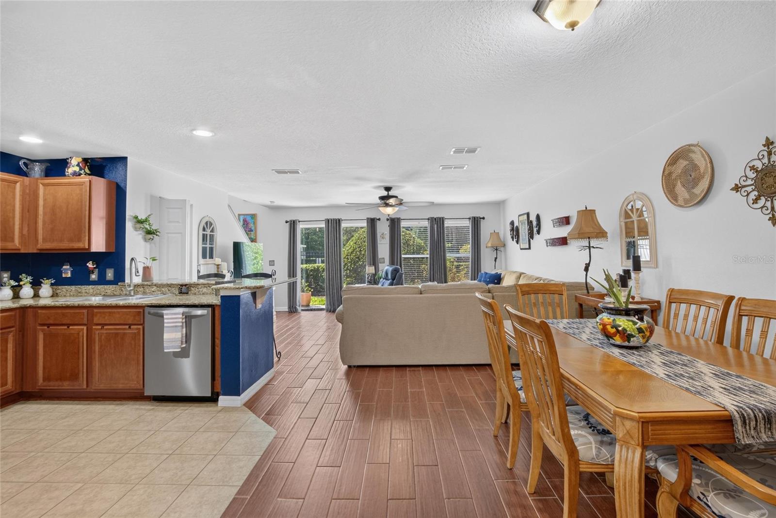 2919 ROYAL TUSCAN LANE