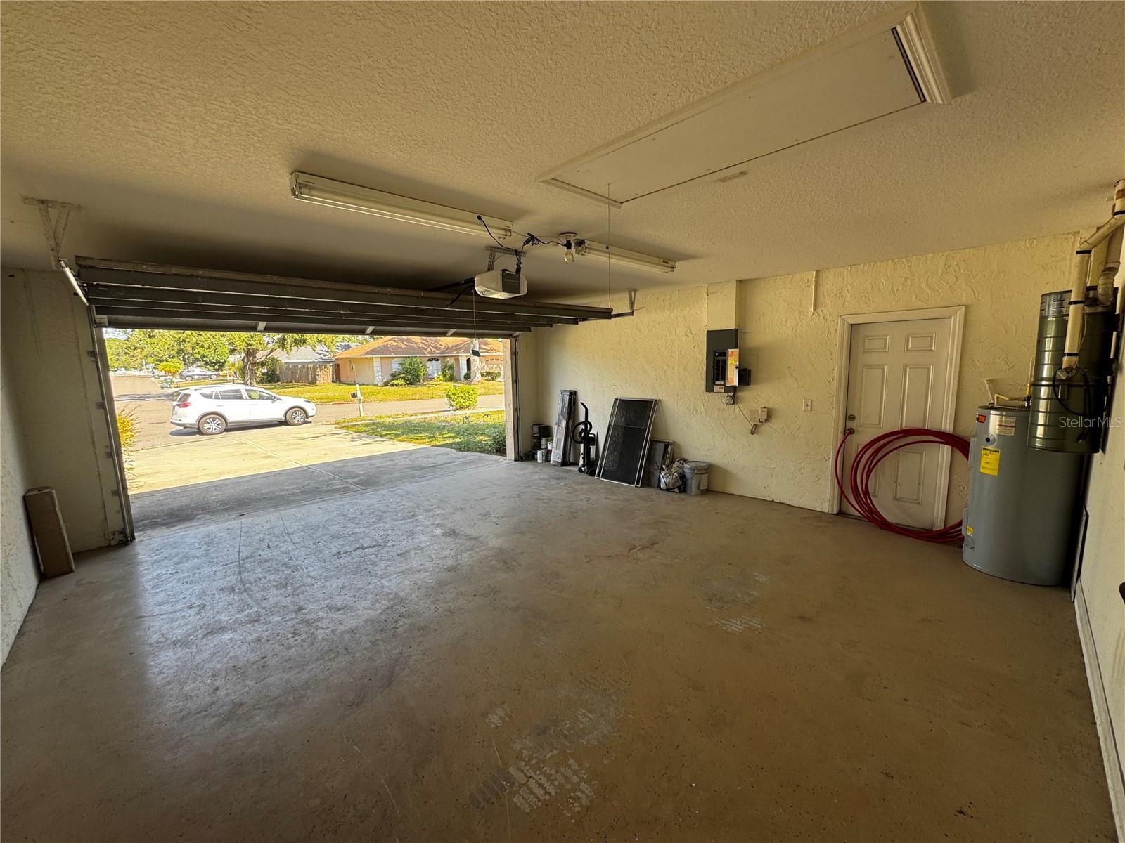 ARBOR TRACE - Residential Lease