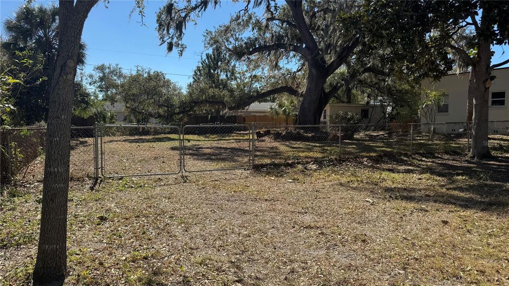 Photo of 5 St S, Safety Harbor, FL 34695 (MLS # TB8475804)