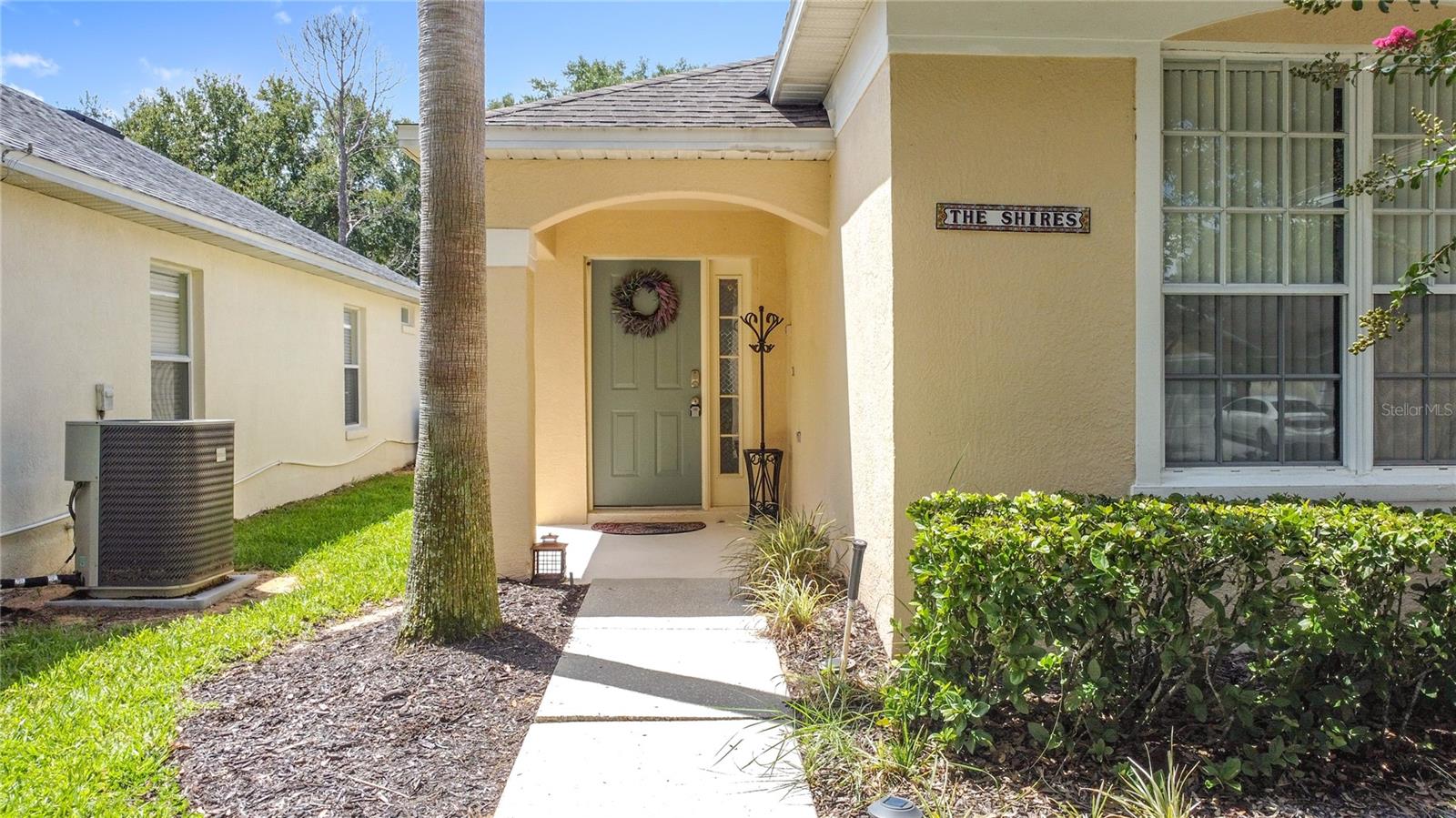 139 GROSVENOR LOOP