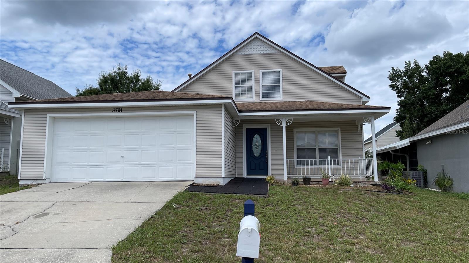 ROYAL RIDGE - Residential Lease