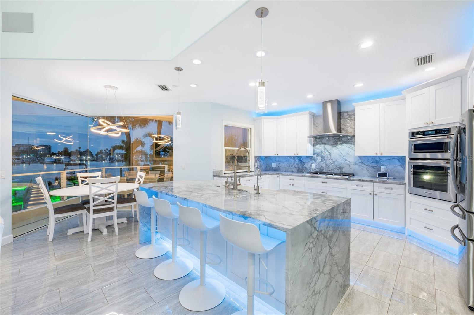 BAYSIDE SUB - Residential