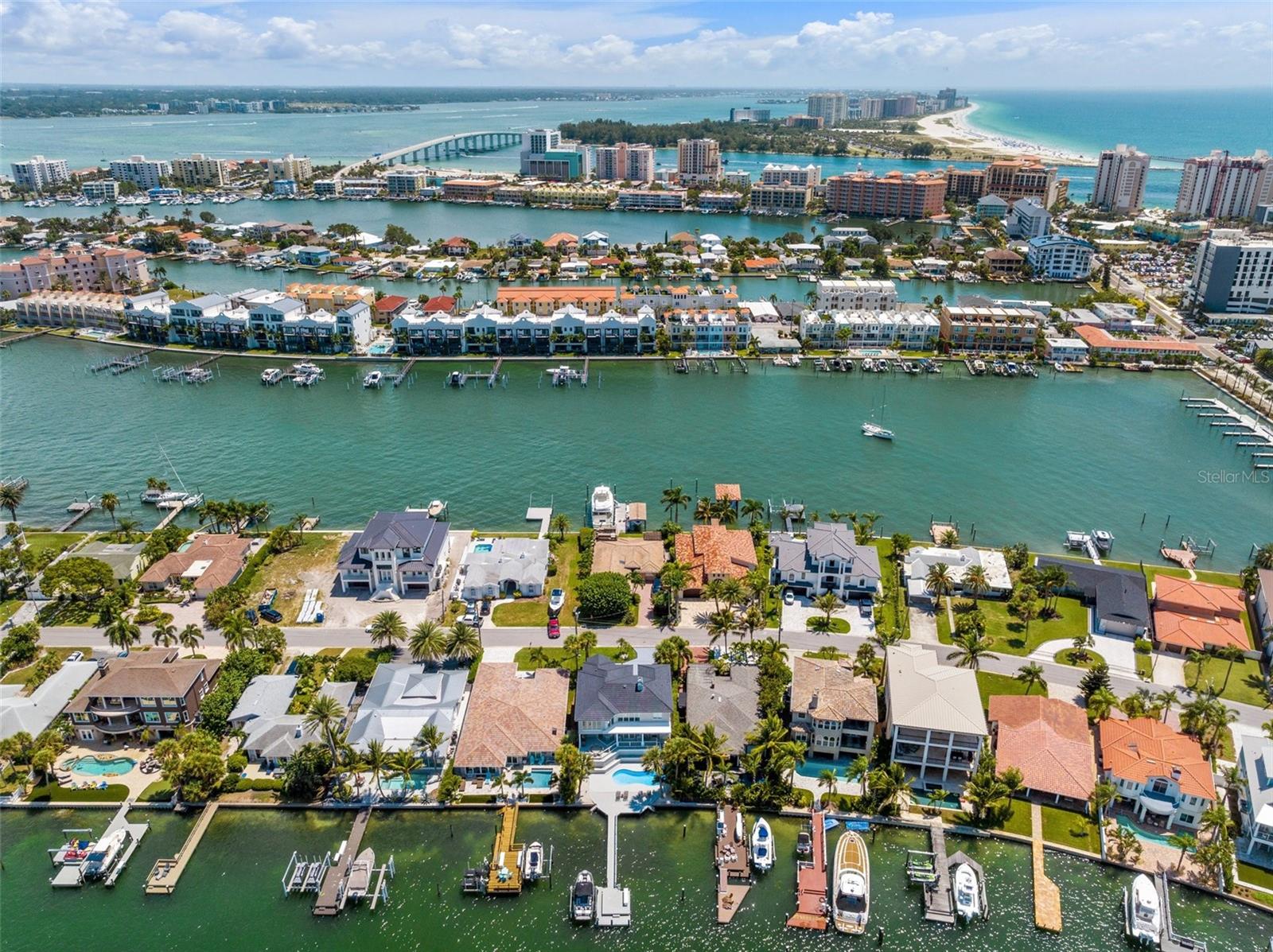 BAYSIDE SUB - Residential