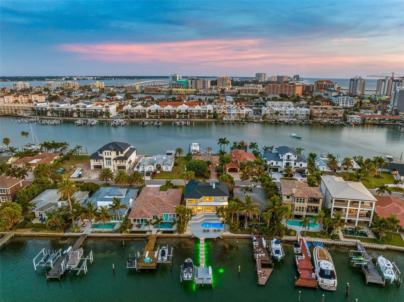 BAYSIDE SUB - Residential