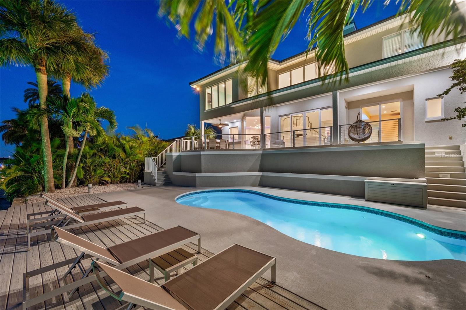 BAYSIDE SUB - Residential