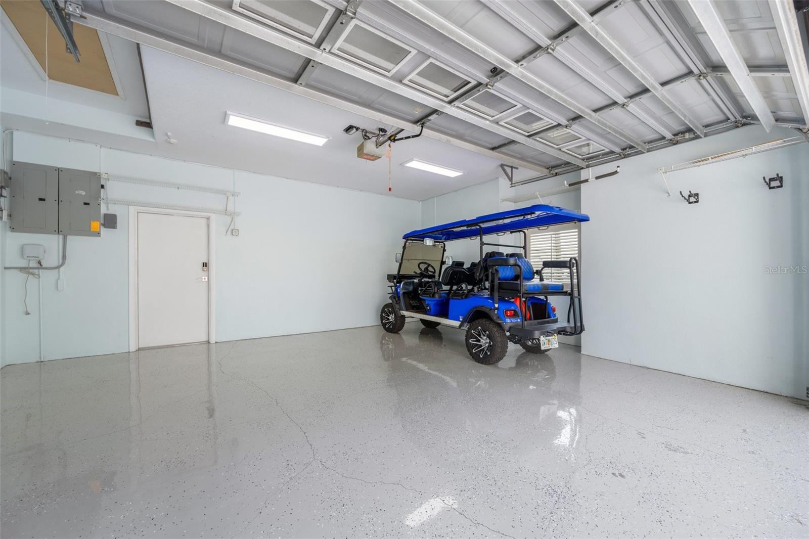 BAYSIDE SUB - Residential