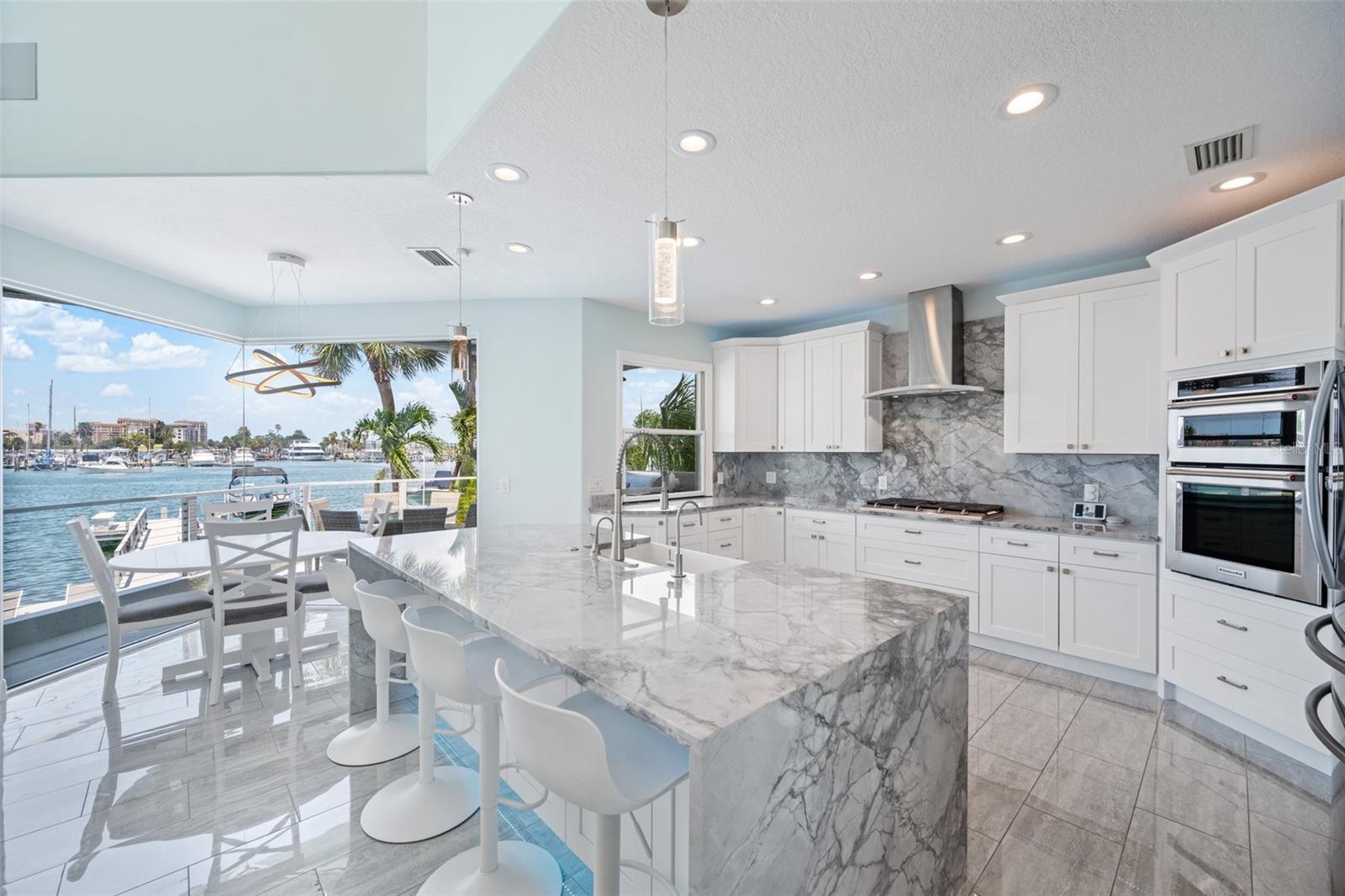 BAYSIDE SUB - Residential