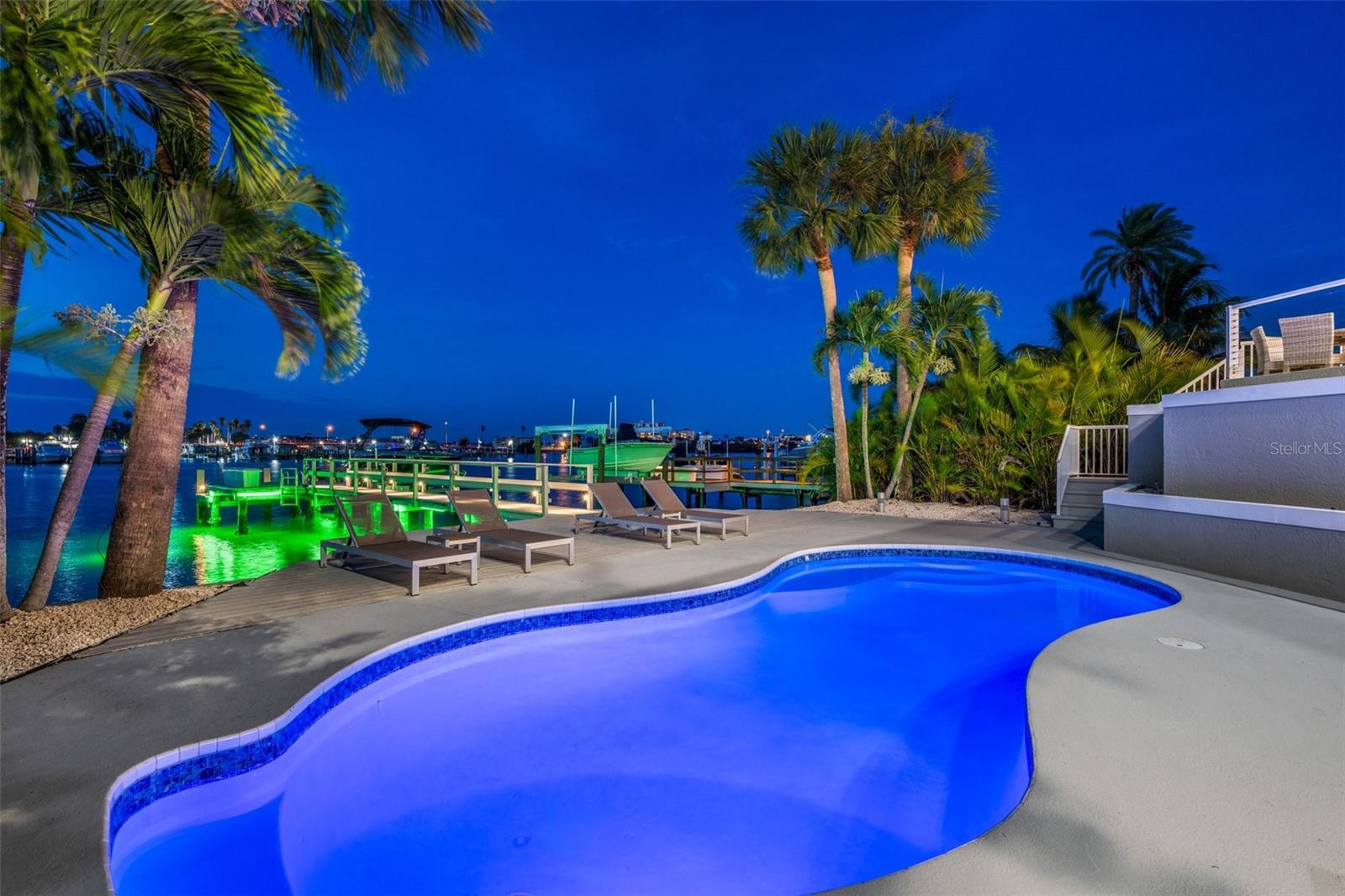 BAYSIDE SUB - Residential