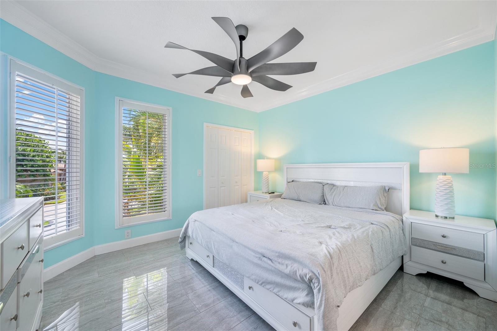 BAYSIDE SUB - Residential