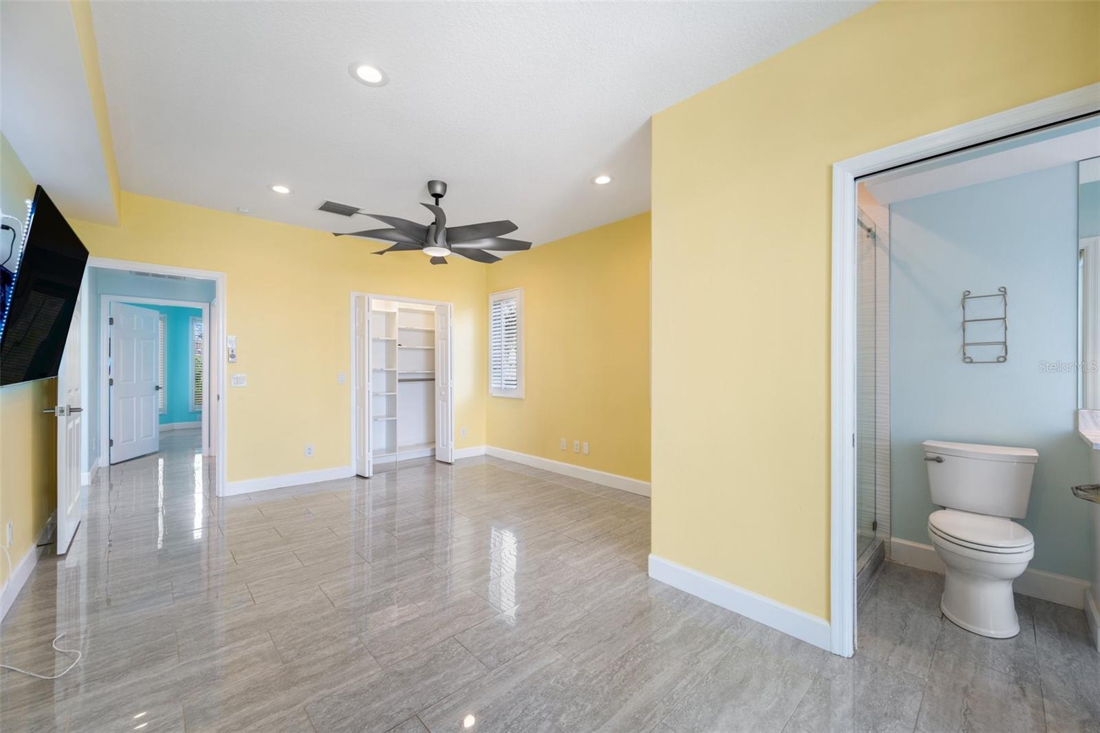 BAYSIDE SUB - Residential