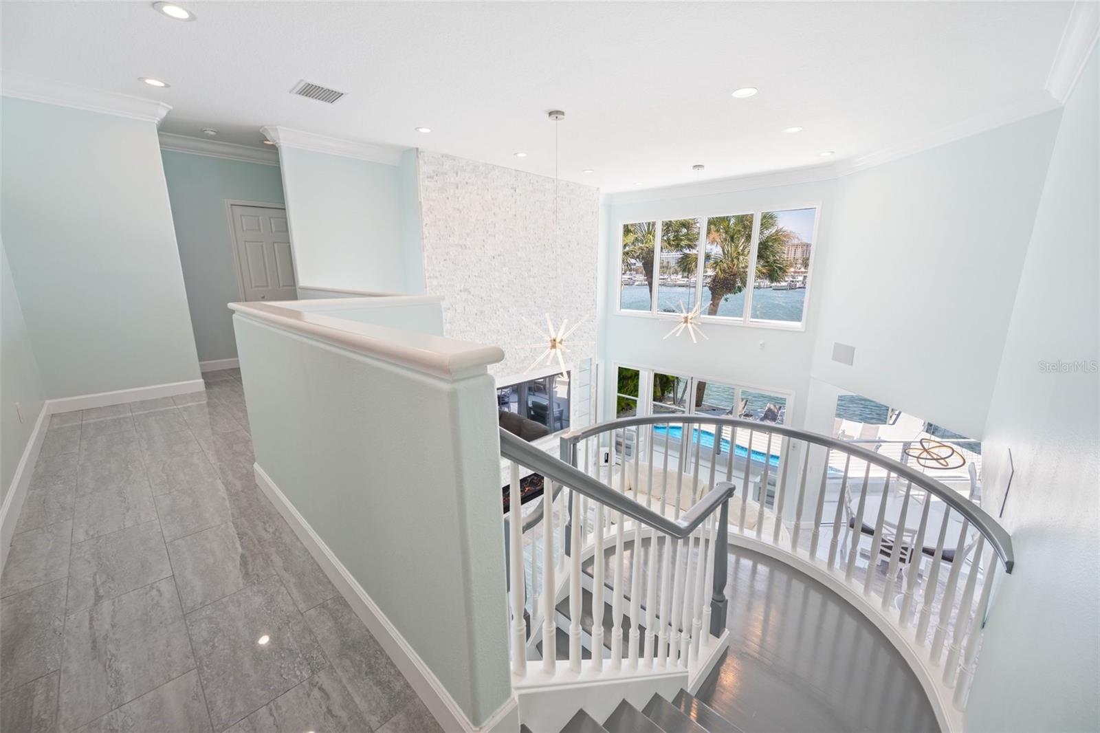 BAYSIDE SUB - Residential