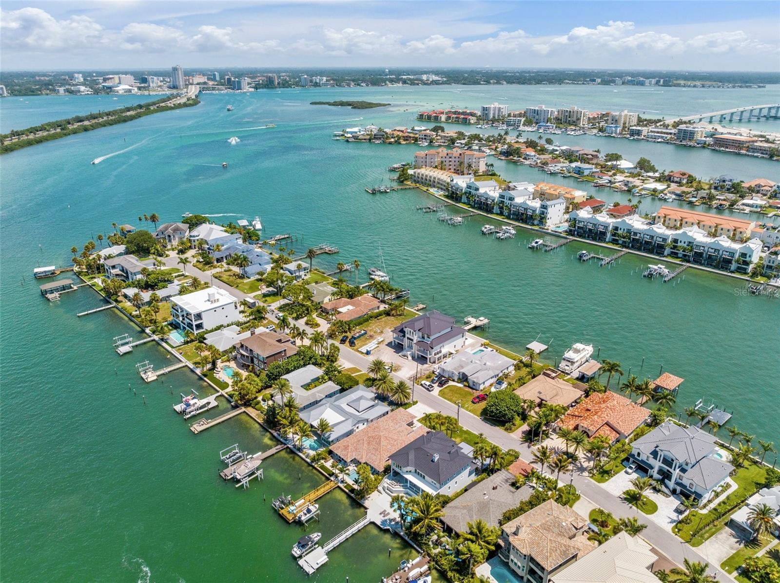 BAYSIDE SUB - Residential