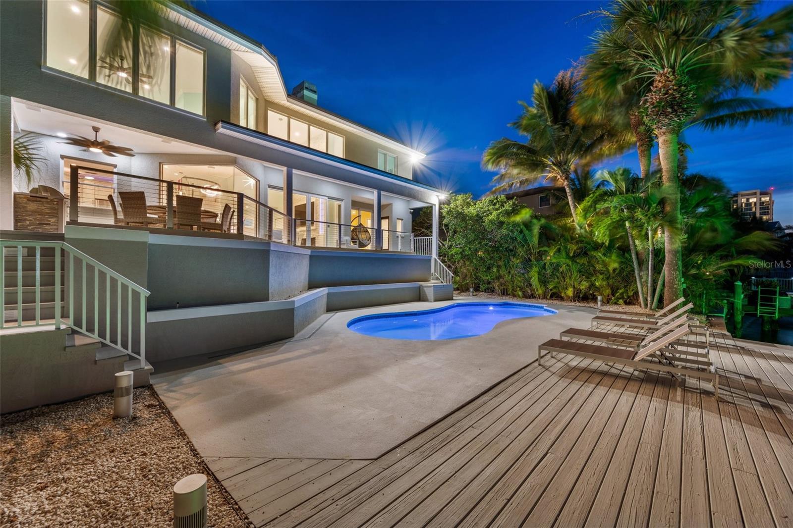 BAYSIDE SUB - Residential