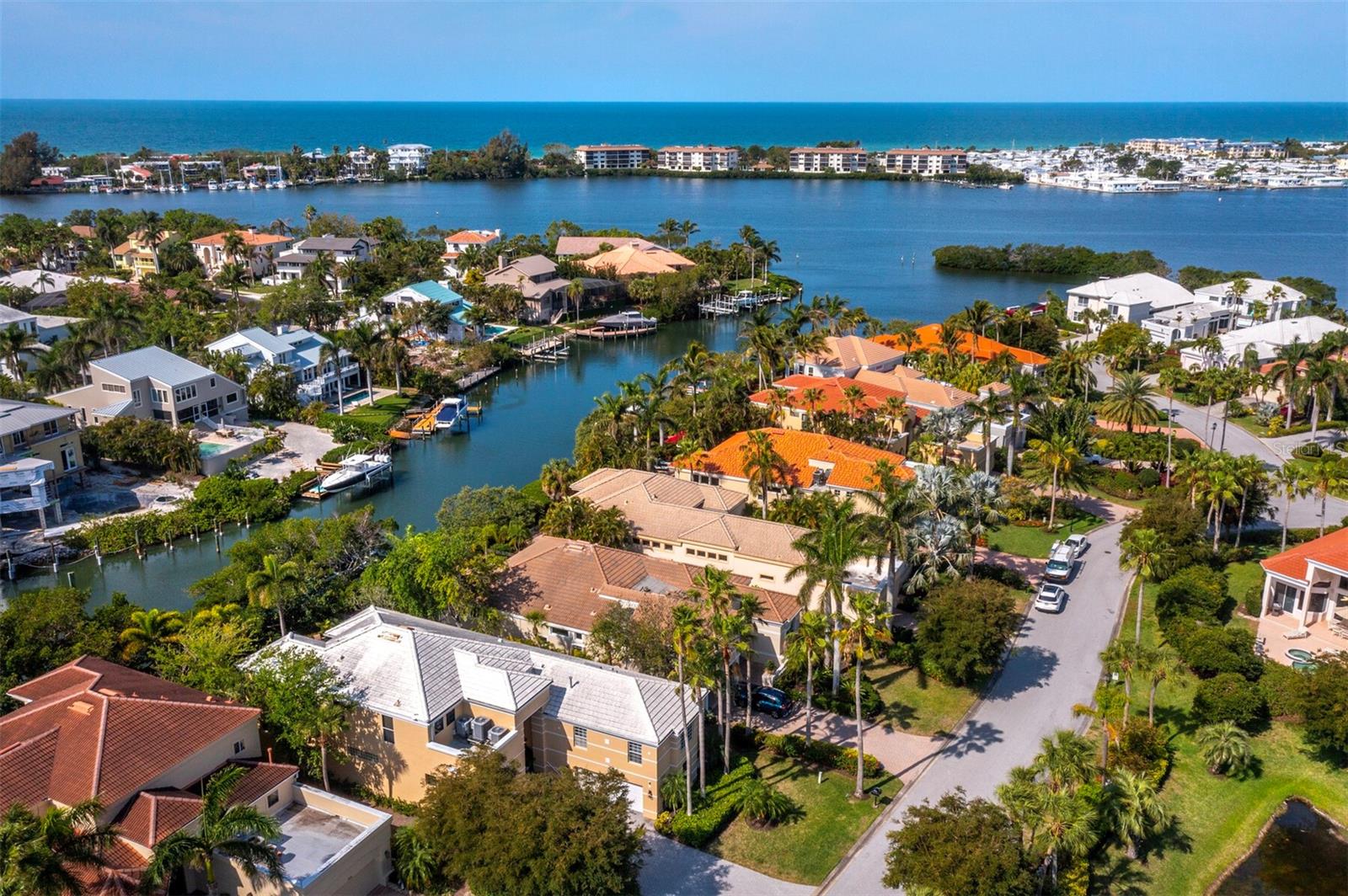 QUEENS HARBOUR - Residential