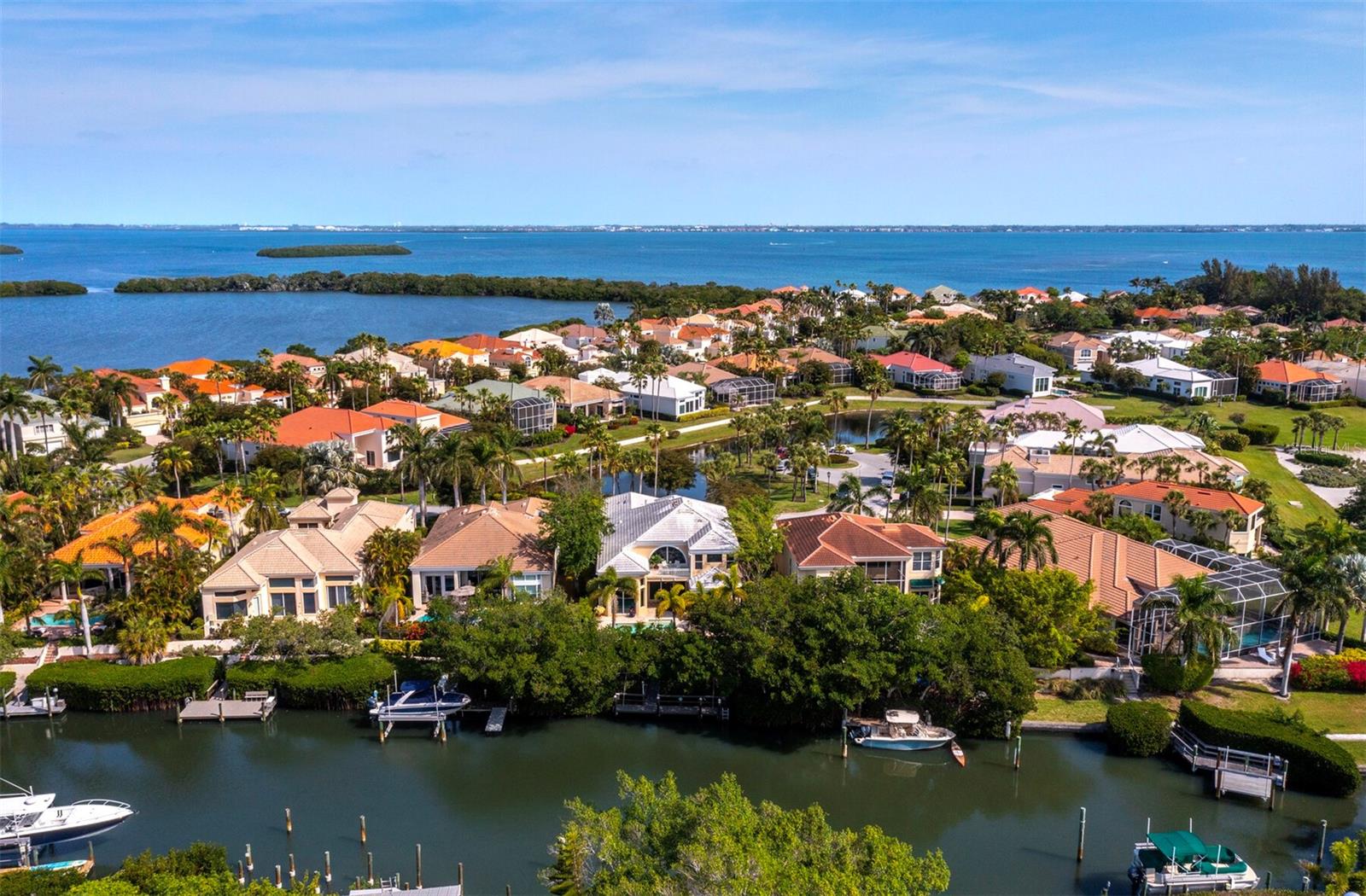 QUEENS HARBOUR - Residential