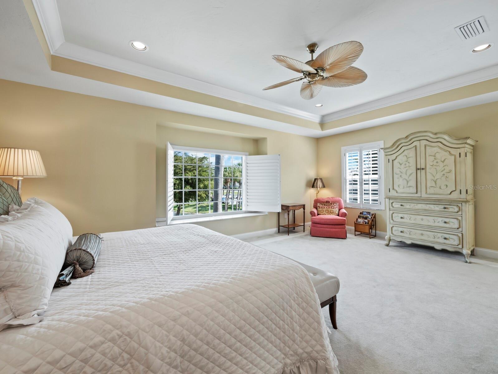 QUEENS HARBOUR - Residential