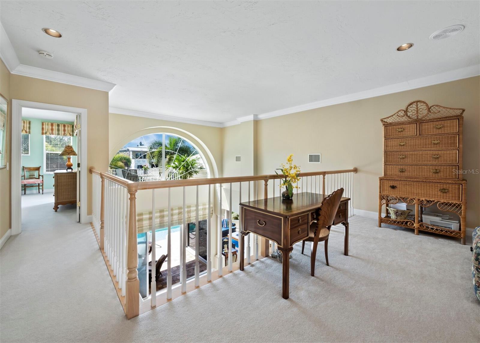 QUEENS HARBOUR - Residential