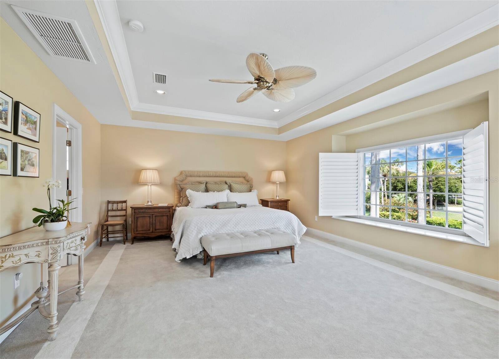 QUEENS HARBOUR - Residential