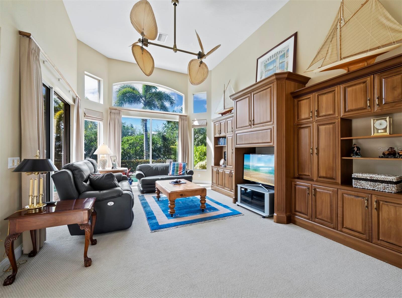 QUEENS HARBOUR - Residential