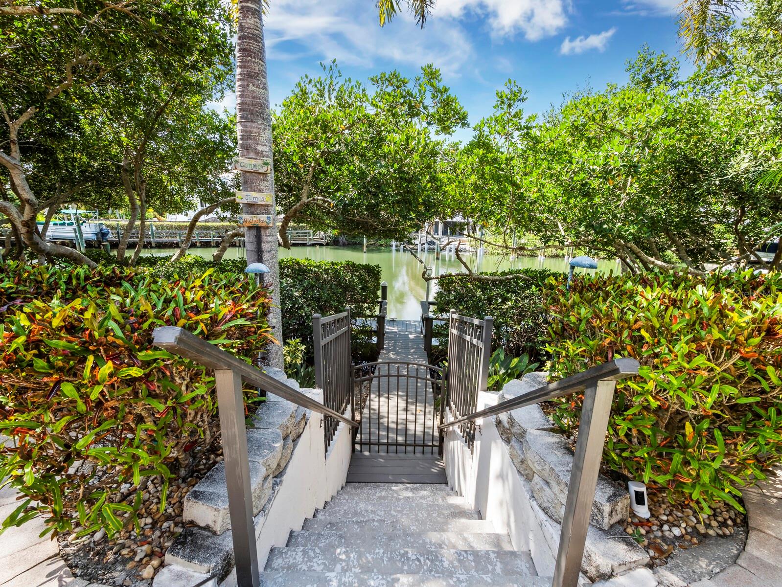 QUEENS HARBOUR - Residential