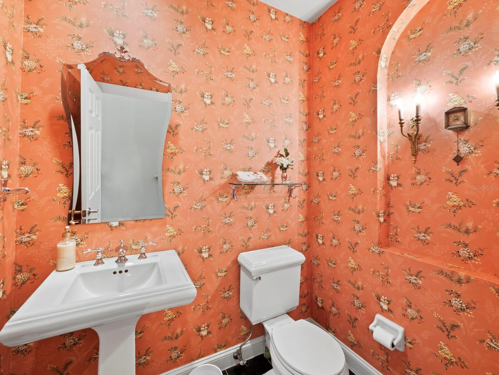 QUEENS HARBOUR - Residential