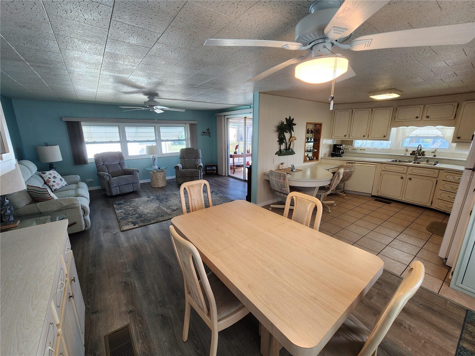 CHATEAU VILLAGE CO-OP - Residential