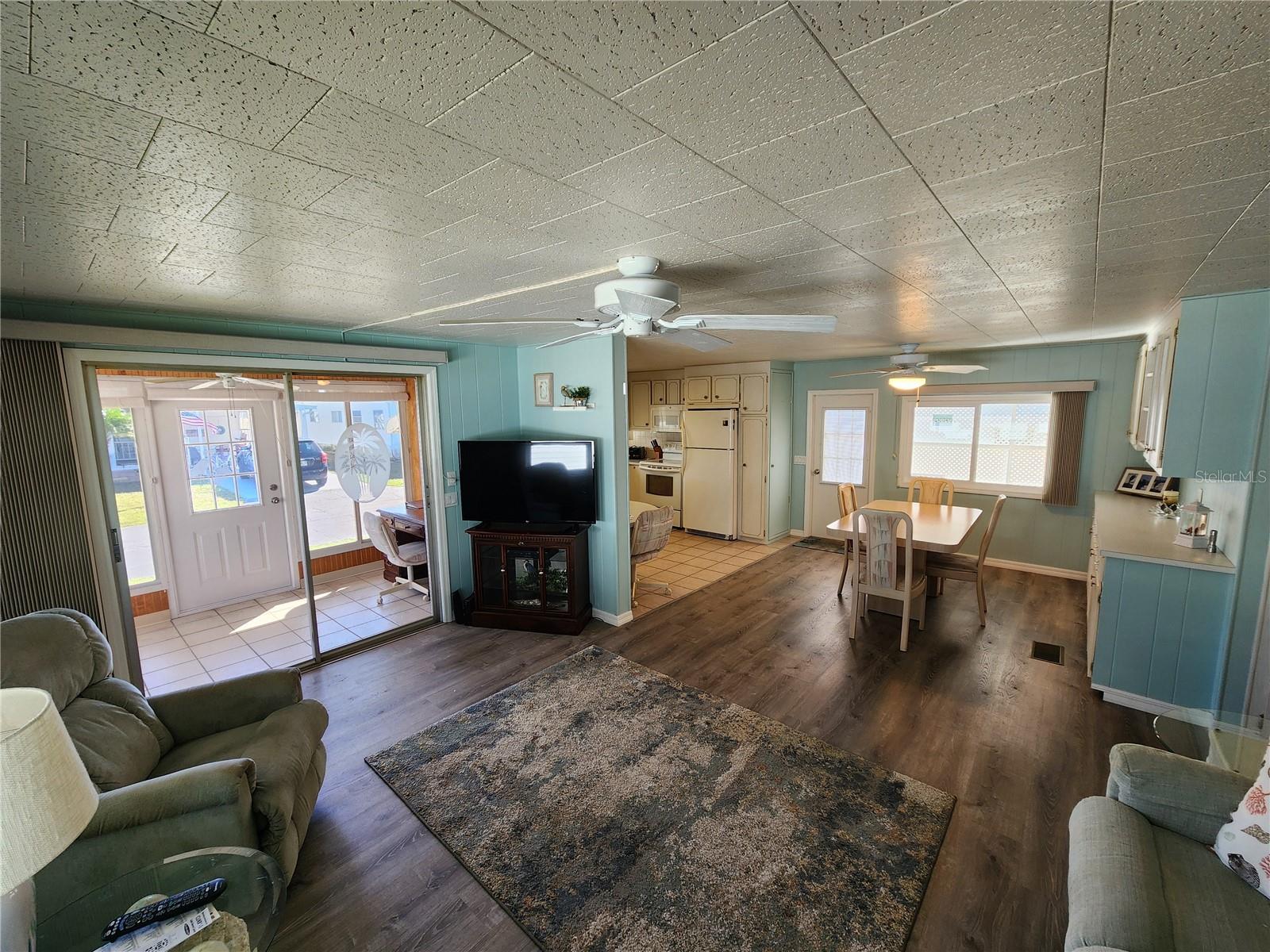 CHATEAU VILLAGE CO-OP - Residential