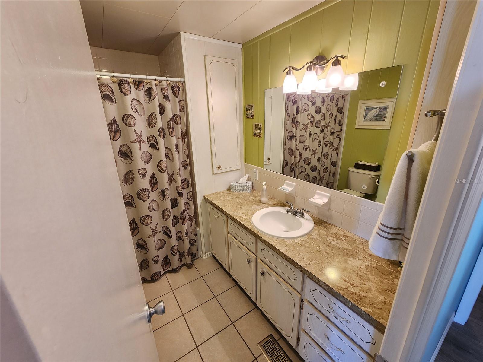 CHATEAU VILLAGE CO-OP - Residential