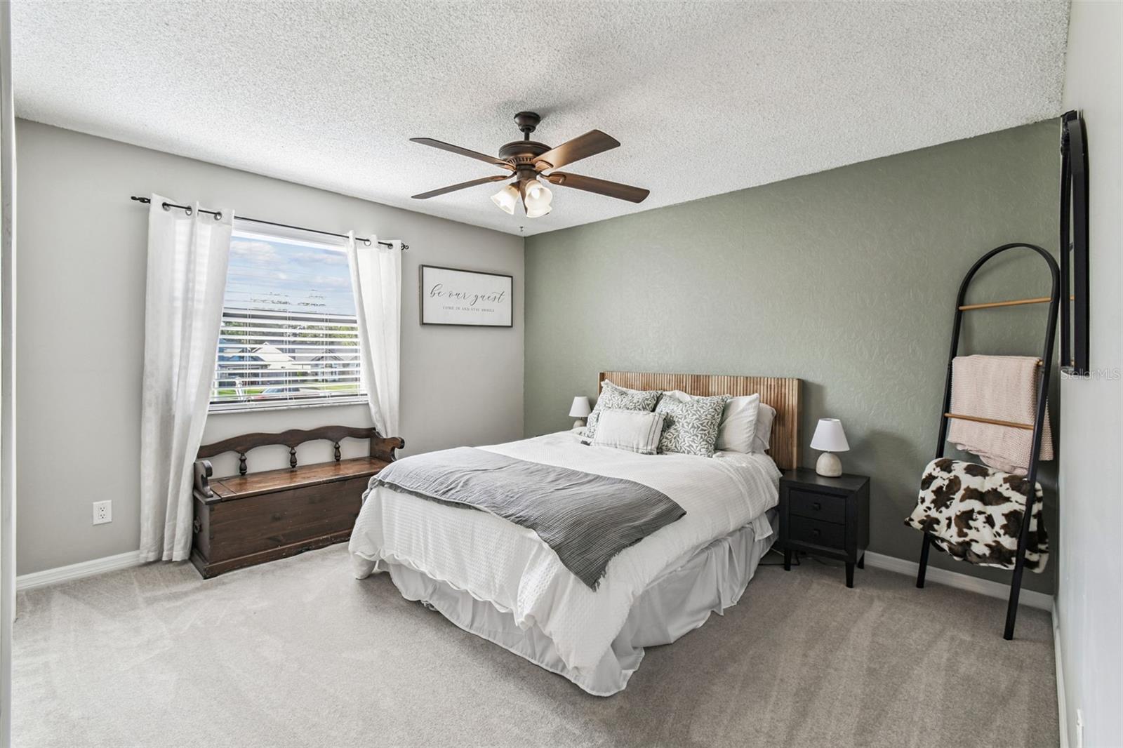 HIDDEN OAK ESTATES - Residential