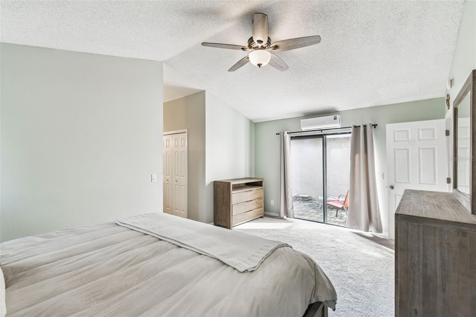 HIDDEN OAK ESTATES - Residential