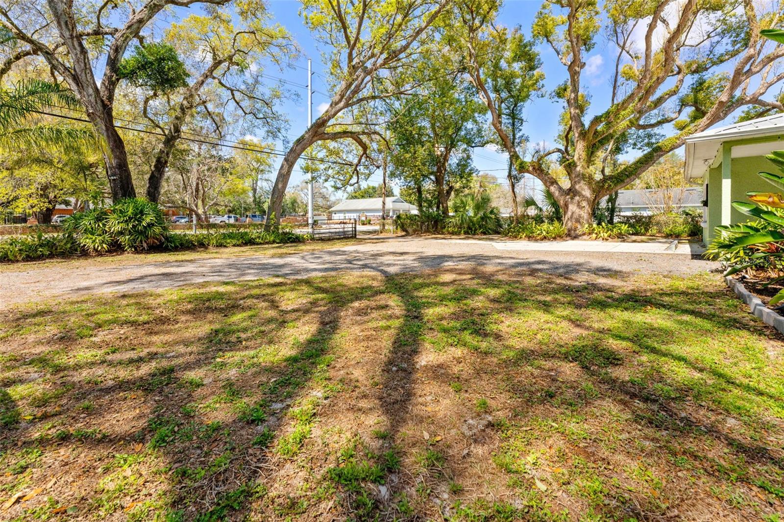 UNPLATTED - Residential