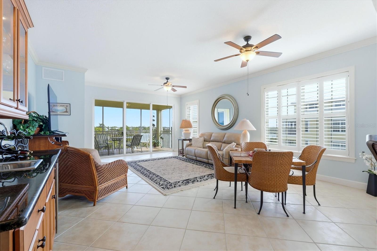 8571 AMBERJACK CIRCLE 304