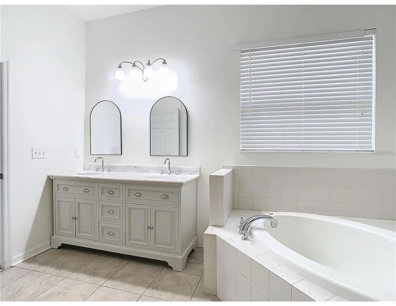 EASTON PARK PH 1 - Residential