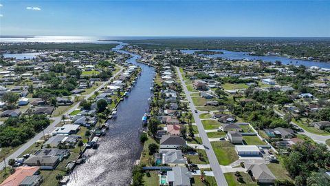 A home in PORT CHARLOTTE