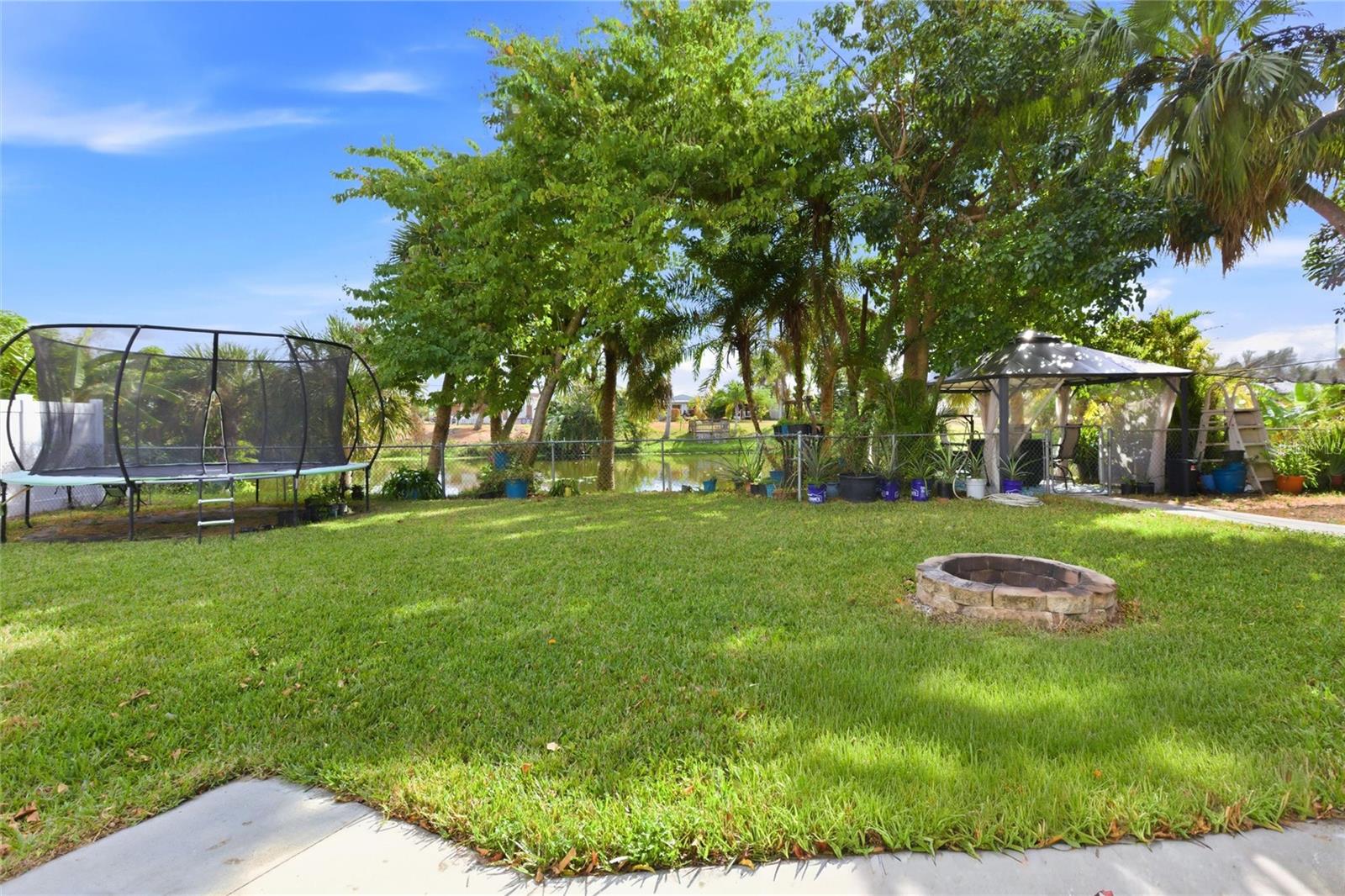 PORT CHARLOTTE SEC 33 - Residential