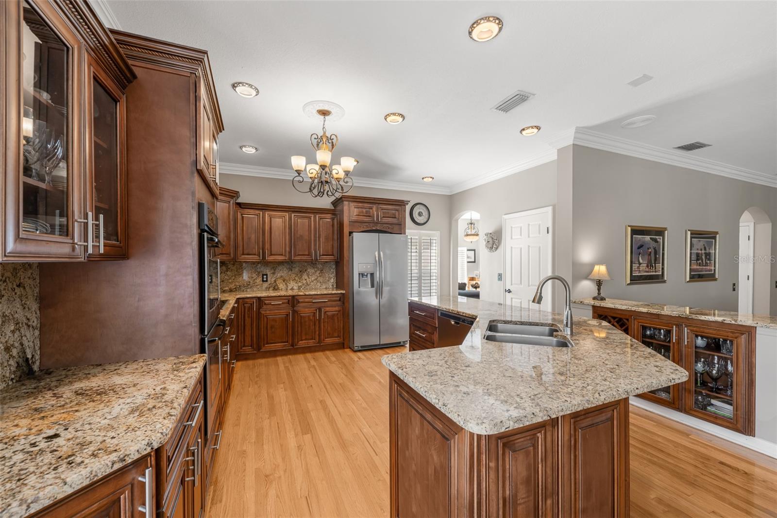 4535 W BEACHWAY DRIVE