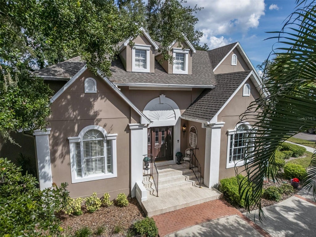 Photo of 4535 W Beachway Drive, Tampa, FL 33609 (MLS # TB8553359)