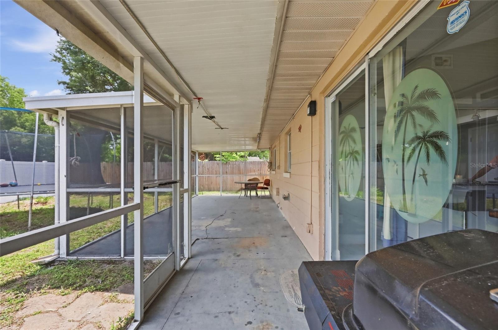 RIVERSIDE WOODS - Residential