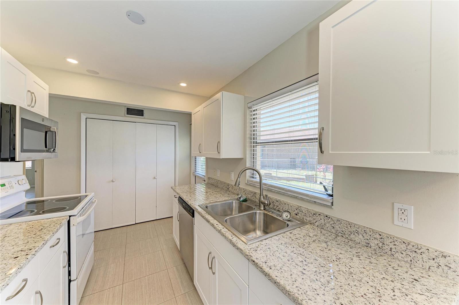 WOODSIDE VILLAGE WEST - Residential