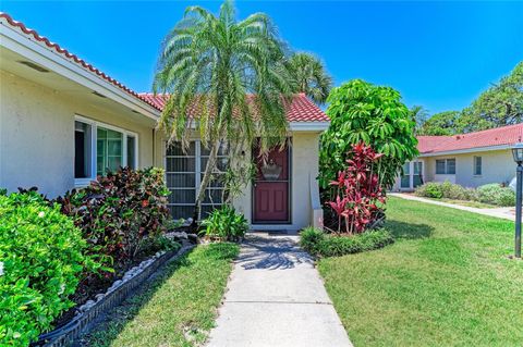 2121 PUEBLO CIRCLE V6 SARASOTA FL 34231