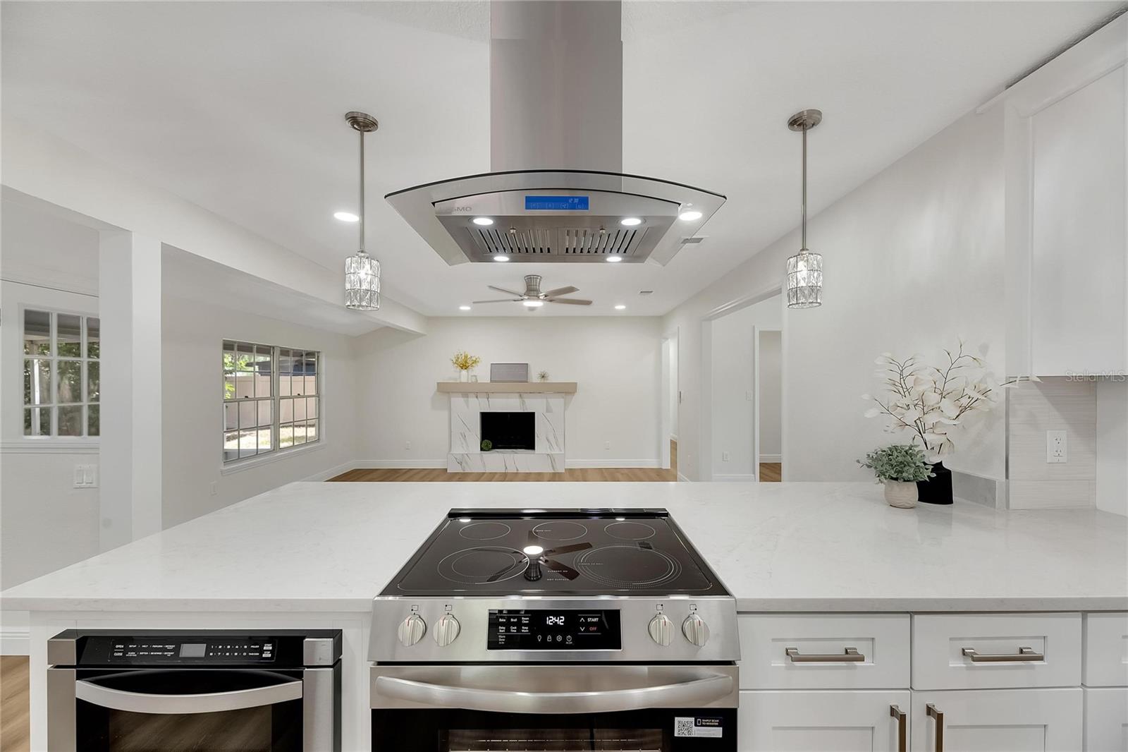 PARKWOOD MANOR - Residential