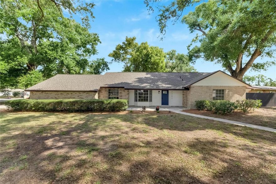Welcome to your move-in-ready dream home! This stunning 3-bedroom plus office, 2-bathroom upgraded residence on a corner lot with side-loading garage is a true masterpiece located in the well-established community of PARKWOOD MANOR, in the Heart of Valrico, FL. This home was completely redone, including a new roof, in 2026. This wonderful home offers a luxurious, comfortable living experience with over 1,861 square feet of heated living space, high ceilings, and a cozy fireplace in the family room—perfect for those chilly winter nights in Florida. Meticulously designed with numerous upgrades, it ensures a lifestyle of elegance and functionality. As you enter, you'll immediately notice the new flooring throughout the main living areas, creating an updated, cohesive look. All bedrooms are newly carpeted and freshly painted. The open-concept floor plan flows seamlessly from room to room, making it ideal for entertaining and everyday living. The heart of the home is the master suite, conveniently located for added privacy and convenience.  The luxurious en-suite bathroom features top-of-the-line fixtures, a walk-in shower with multiple shower heads, dual sinks, and a spacious walk-in closet—your private retreat. The living area is perfect for hosting gatherings, while the gourmet kitchen is a chef's delight. It includes new stainless steel appliances, custom cabinetry, a large deep-bowl sink, a stylish tile backsplash, quartz countertops, and a large island with a breakfast bar. Whether you’re preparing a quick breakfast or a gourmet dinner, this kitchen has everything you need. The property also includes an oversized 2-car garage, providing ample space for vehicles and storage, complemented by a spacious driveway. Situated on a well-sized corner lot, you'll enjoy a tranquil view from the large screened porch and a spacious backyard, providing a private oasis where you can unwind. Whether sipping morning coffee on the patio or relaxing in the serenity of your surroundings, this home accommodates a peaceful lifestyle. Additional enhancements include stylish lighting fixtures and ceiling fans. Don’t miss the chance to view this upgraded 3-bedroom plus office, 2-bathroom home with a large family room. It is truly a rare gem that combines luxury, space, and modern amenities while offering breathtaking views and unparalleled comfort. This home is conveniently located with easy access to I-75 and Tampa highways. It is just a short drive to the Hard Rock Hotel and the Florida State Fairgrounds, and only minutes from Florida's top vacation destinations, including Busch Gardens, Disney World, and our beautiful Gulf Beaches. This opportunity is too good to pass up! Schedule your private tour today!