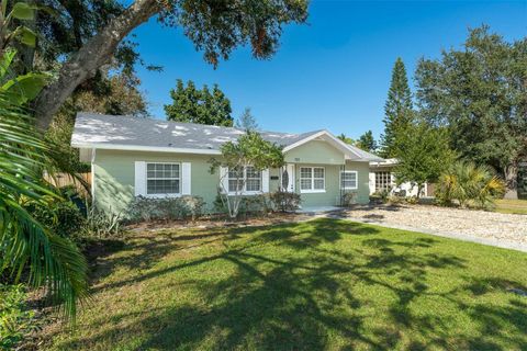 A home in WINTER PARK