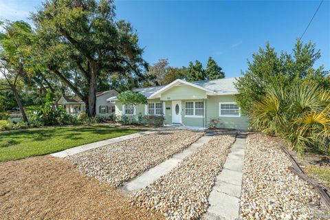 A home in WINTER PARK