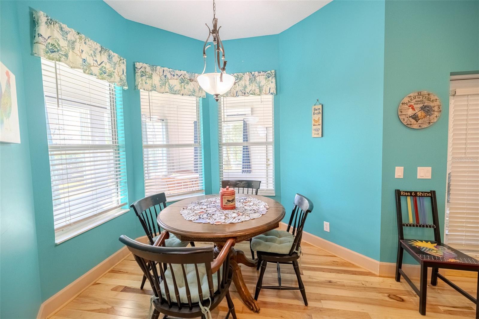 OAK FOREST AREA - Residential