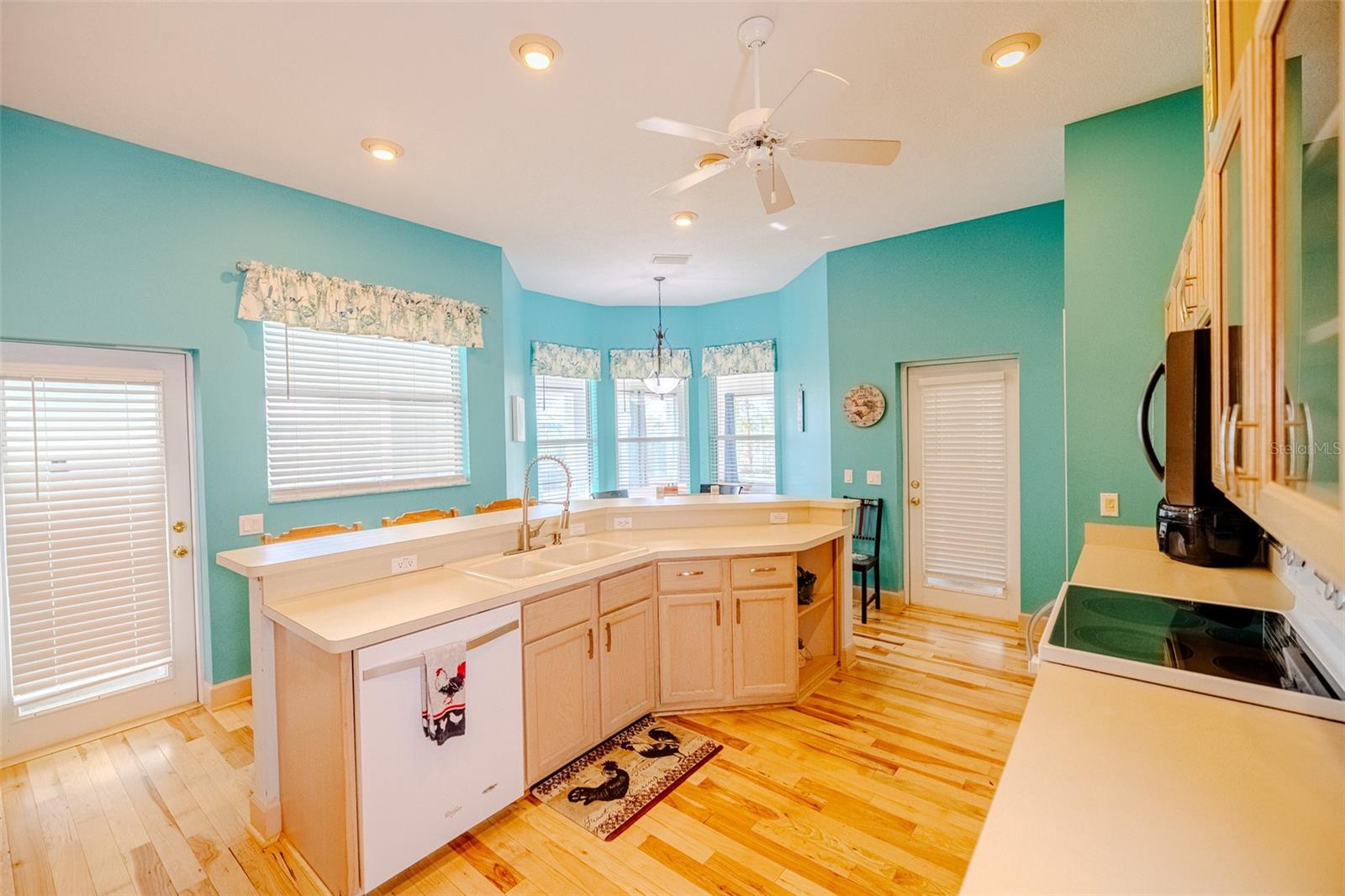 OAK FOREST AREA - Residential