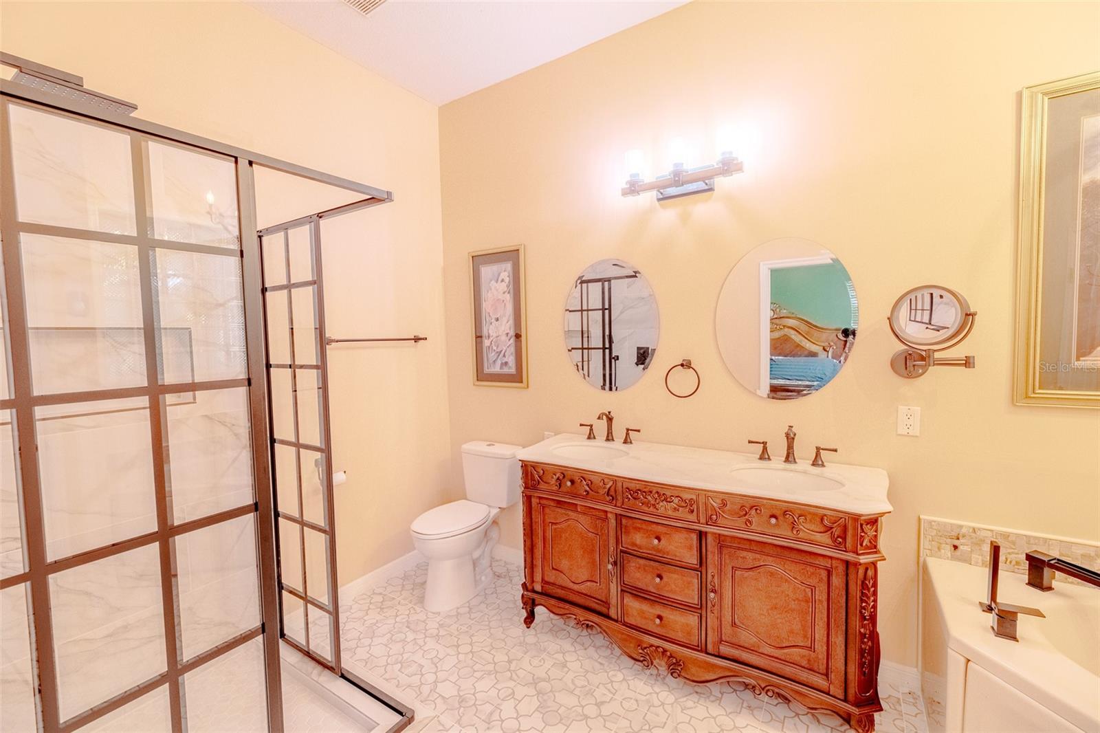 OAK FOREST AREA - Residential