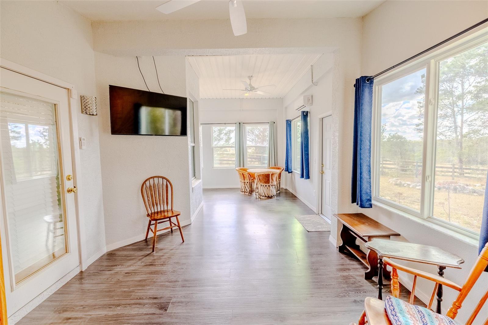 OAK FOREST AREA - Residential